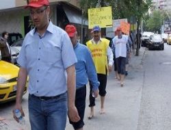 Çankaya Belediyesine çıplak ayaklı protesto
