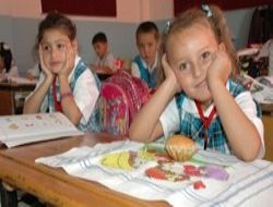 4+4+4'ün ilk ders zilini Vali çaldı