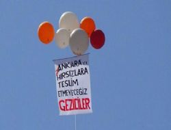 Helikoptere balonlu yanıt