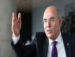 Karakaya: Gökçek ve Yavaş kavgayla meşgul