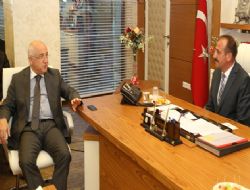 Mogan temizliğine Çiçek'ten destek