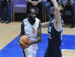 Telekom deplasman fatihi