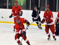 Buz hokeyine okul projesi