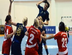 Zirvede ateş dansı