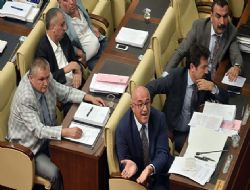 Meclis'te ‘ihale' tartışması