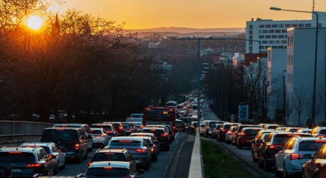 Bayram tatilinin ilk gününde trafik kazalarında 9 kişi hayatını kaybetti