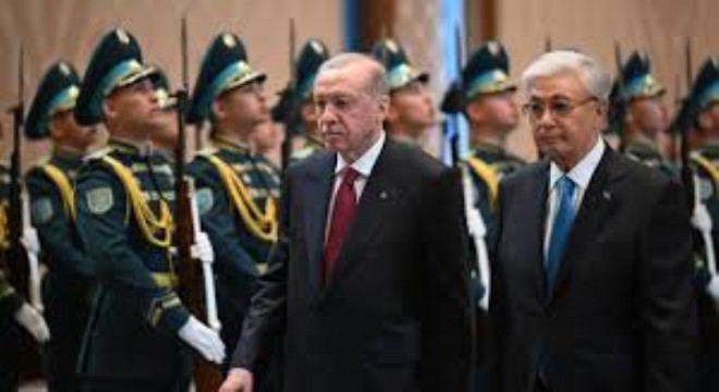 Erdoğan Astana'da Resmi Törenle Karşılandı
