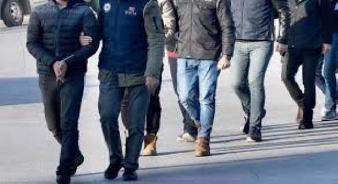 FETÖ'ye Operasyon: 12 Gözaltı