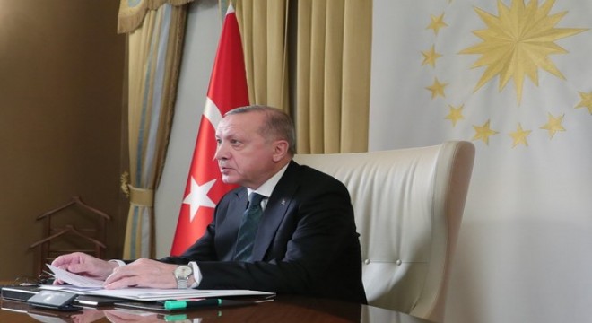 Hazine ve Maliye Bakanlığı'nda iki bakan yardımcısı görevden alındı