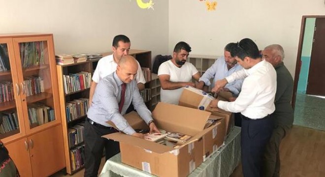 İlk kütüphane Güdül'e kuruldu