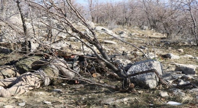 Irak'ın kuzeyinde 2 PKK'lı terörist etkisiz hale getirildi