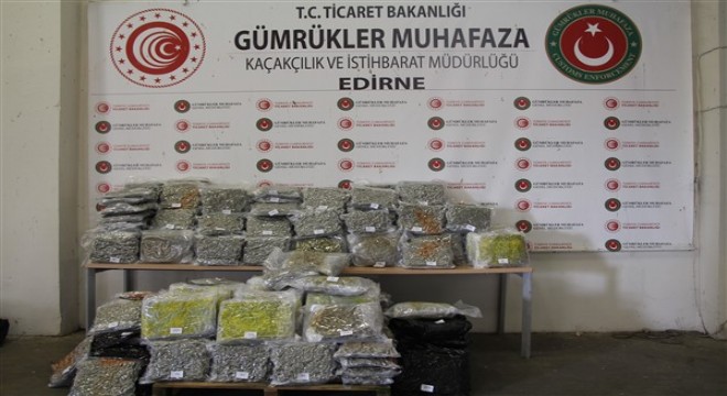 Kapıkule Gümrük Kapısı'nda 244 kilogram esrar ele geçirildi