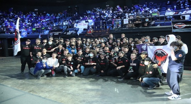 Liselerarası robot yarışmasının İstanbul etabı tamamlandı