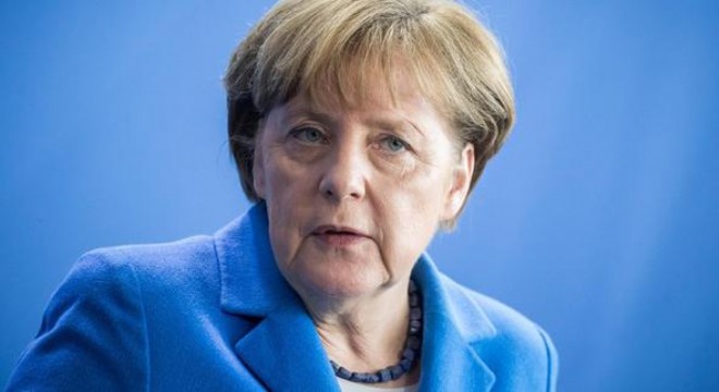 Merkel'den skandal Türkiye isteği!