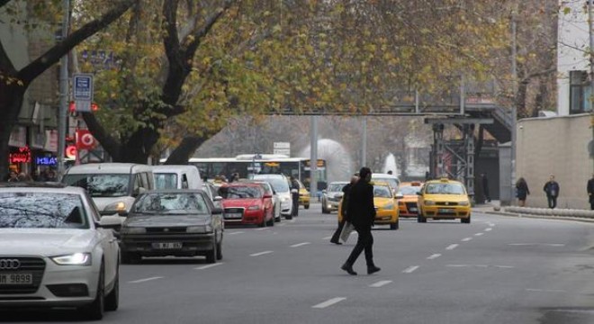 Necatibey'de tehlikeli koşu