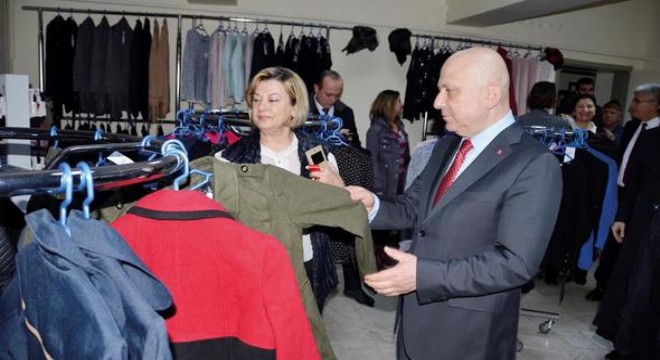 Öğretim üyeleri öğrenciler için üretti