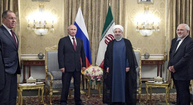 Putin, Tahran'da: Rusya, İran doğalgazını Hindistan'a götürecek bir hat inşa edecek