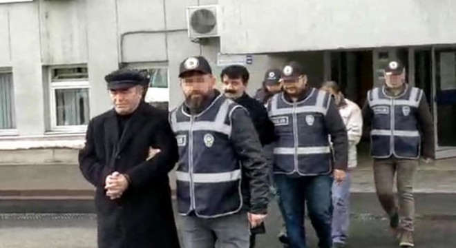 Şüpheli pasaport talebine 4 gözaltı