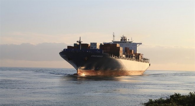 TCG Bayraktar, insani yardım malzemelerini Libya'ya ulaştırdı