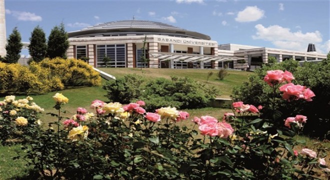 Türkiye'nin ilk kapsamlı online mezuniyetini gerçekleştirecek