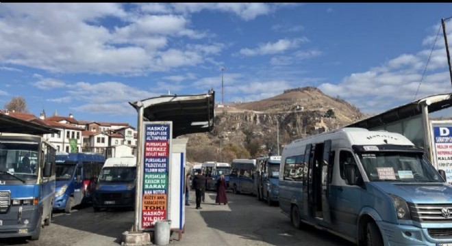 Ulus'ta ulaşımın çehresi değişiyor: Dolmuşlar yeni merkezine taşındı