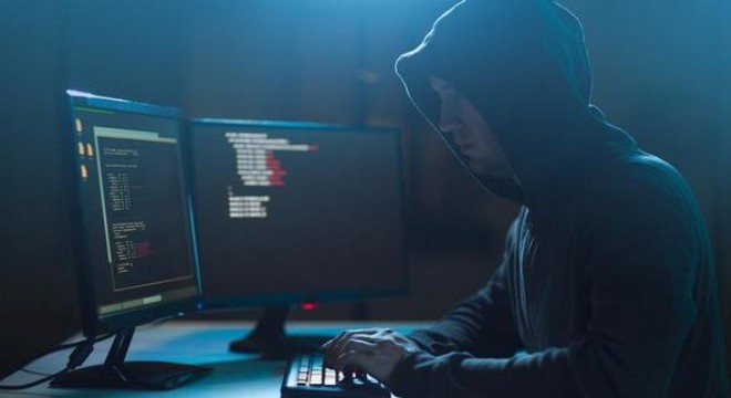 Üniversiteye bir yılda 200 bin siber saldırı