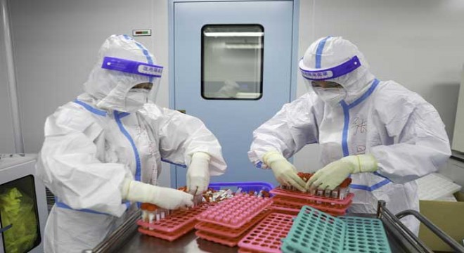 Çin'de Covid-19'a karşı günlük test kapasitesi 51 milyon tüpü aştı