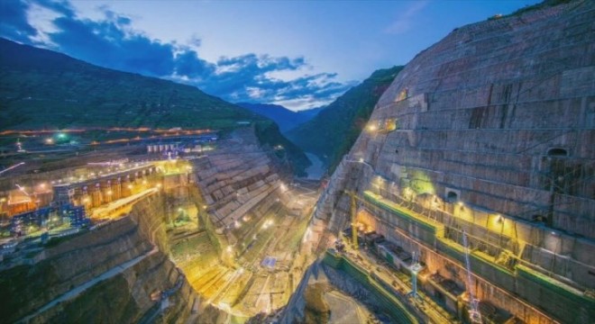 Çin'in yeni ‘mega' hidroelektrik santrali temmuzda üretime başlıyor