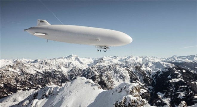 Çin'in zeplini 9 bin 500 metreye çıkarak yükseklik rekoru kırdı