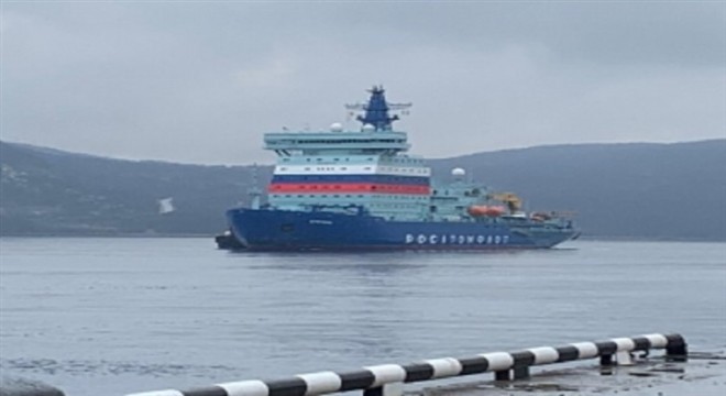 “Arktika” Nükleer Buzkıran Gemisi, Murmansk'ta kayıtlı bulunduğu limana ulaştı